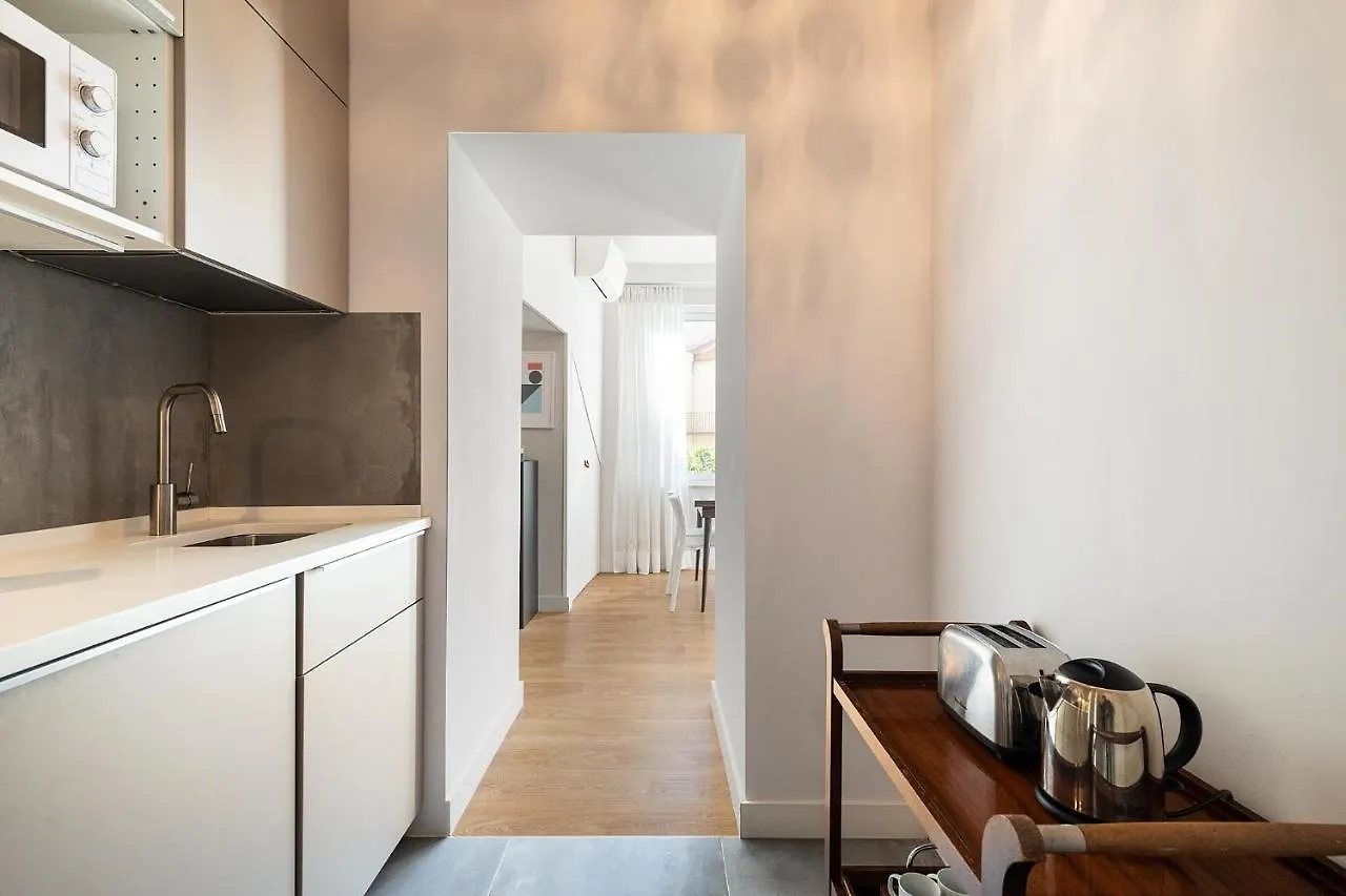 Apartment Claude Homes Lisbon Marques